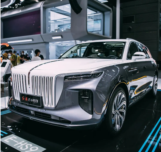 Adult EV Car HongQi E-HS9 سيارات الطاقة الجديدة CLTC660Km 690Km طويلة المدى